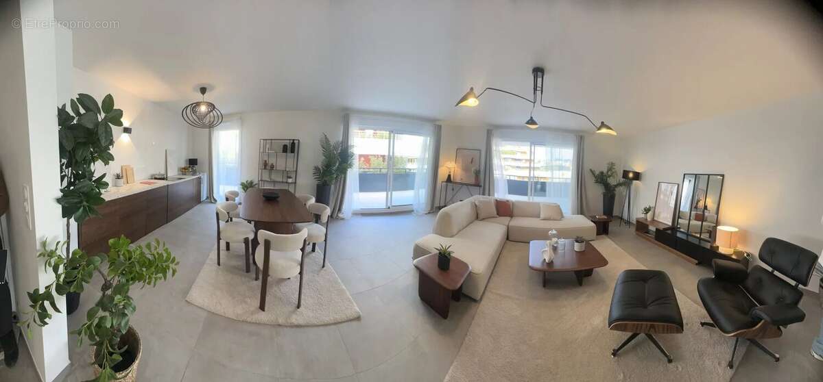 Appartement à NICE