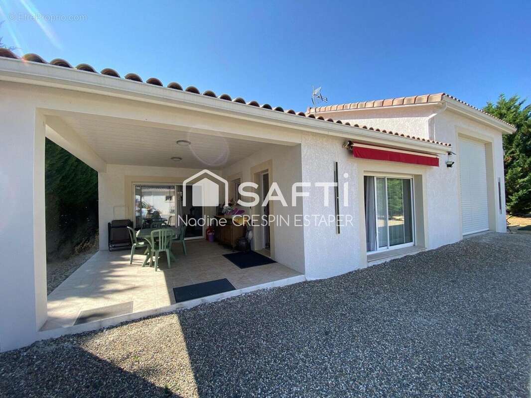 Photo 2 - Maison à SAINT-PORQUIER