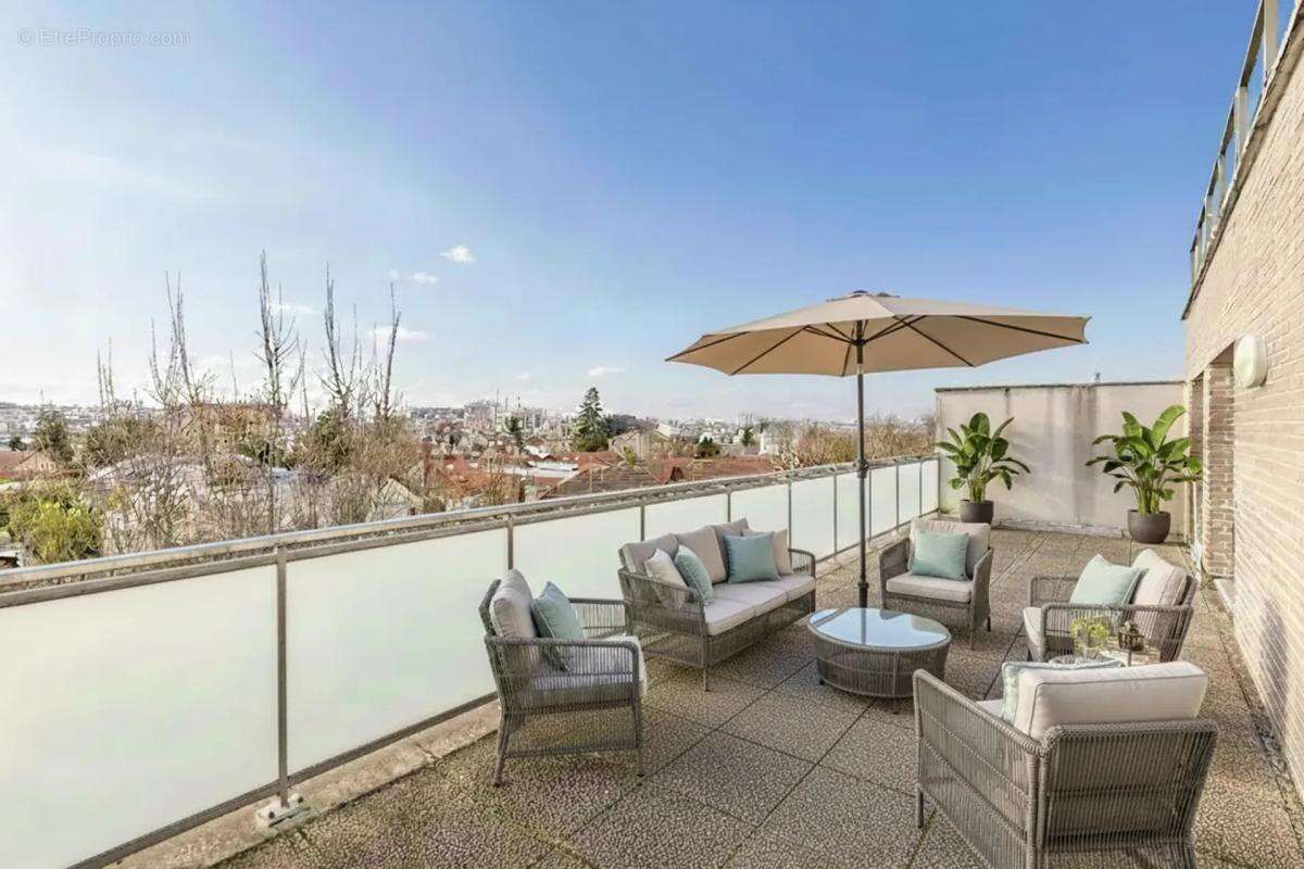 Appartement à CHOISY-LE-ROI