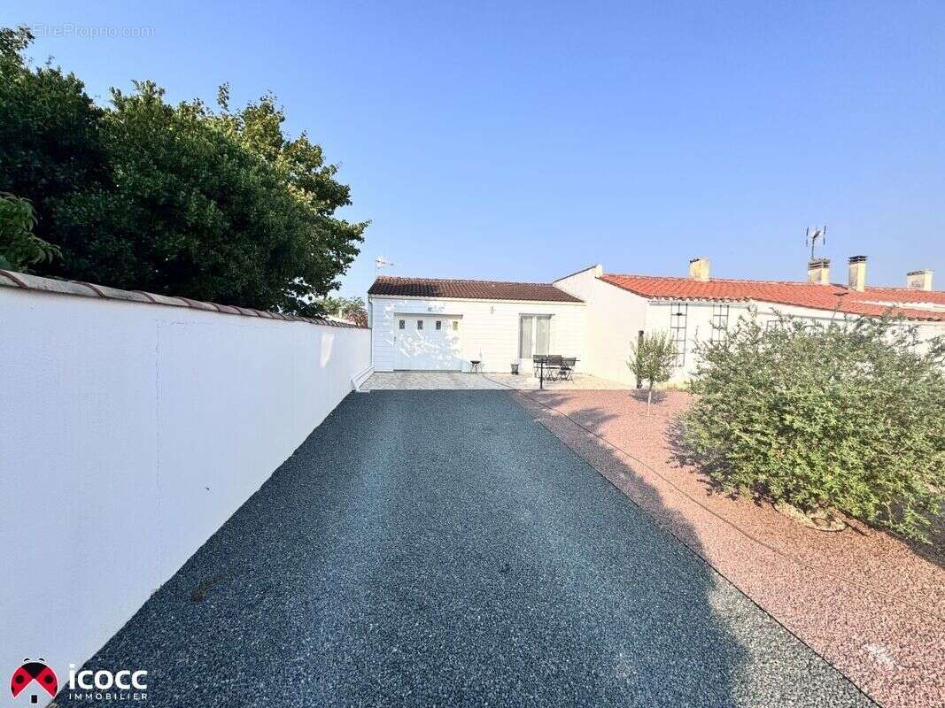 Maison 98 m² à L'aiguillon-Sur-Mer  - photo 2