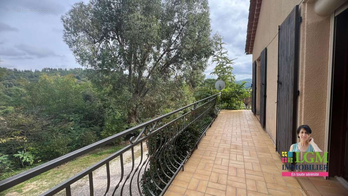 Maison à LASALLE