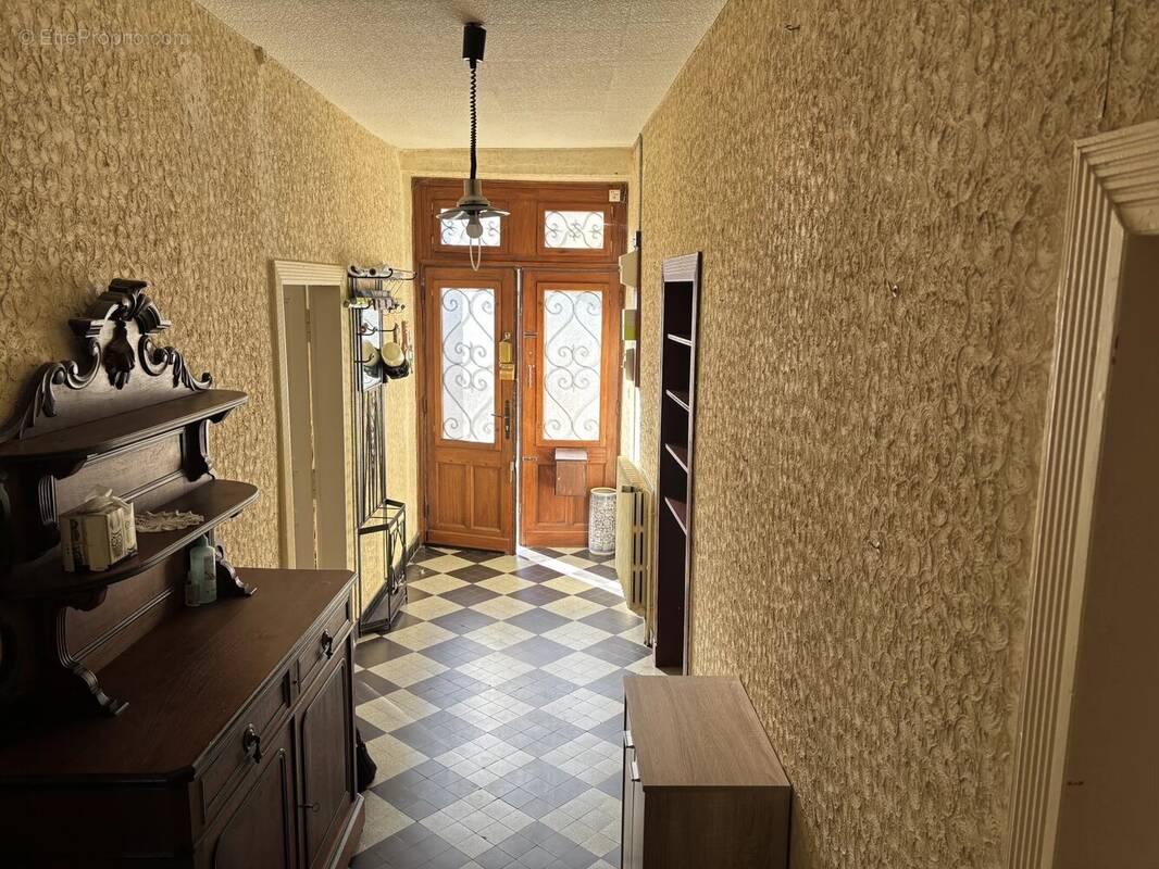 Maison à AUBETERRE-SUR-DRONNE