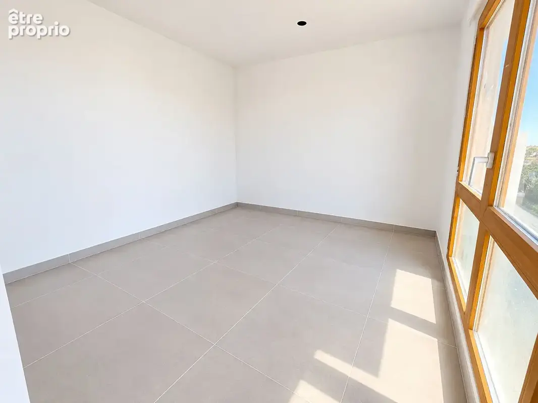 Appartement 1 pièce 38 m2 + Loggia ! BLAGNAC ! - photo 2