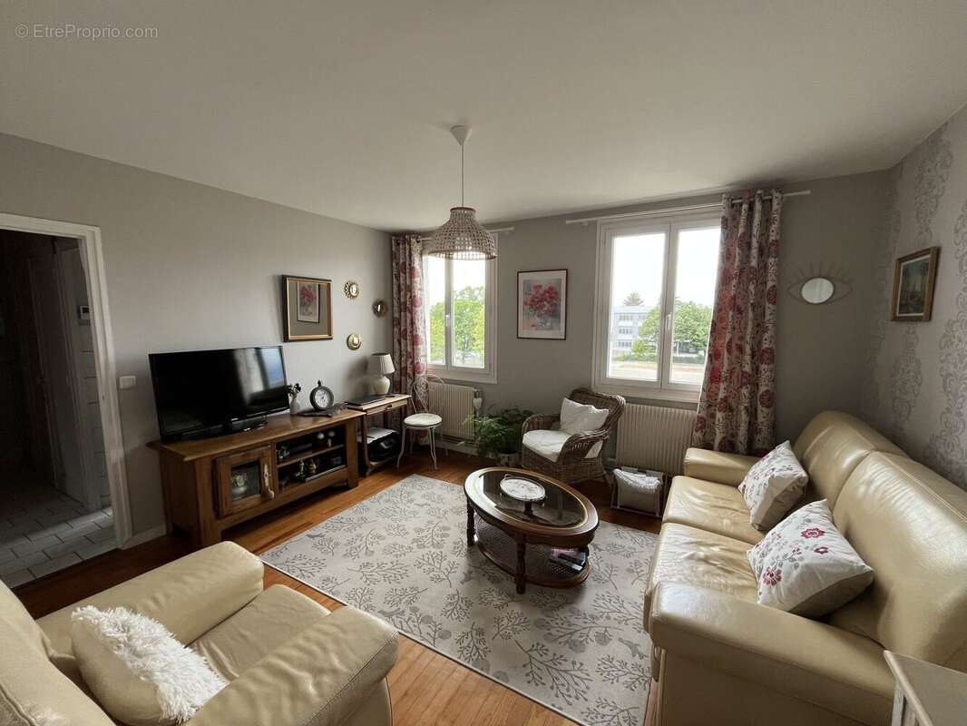Appartement à SAINT-ETIENNE