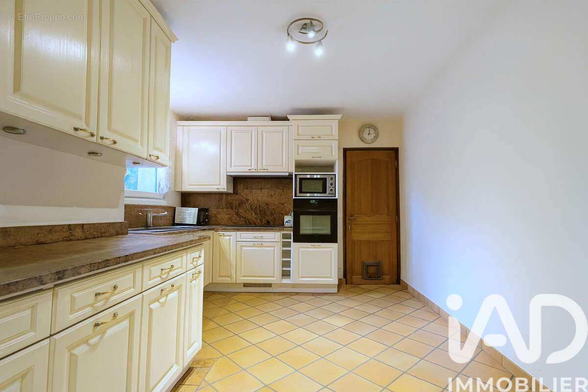 Photo 4 - Maison à FREJUS