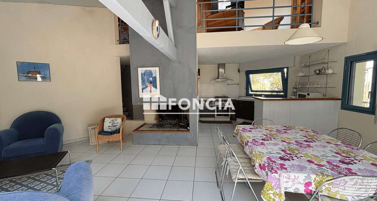 Entre Notre-Dame-de-Monts et La Barre-de-Monts – Maison d'architecte - photo 2