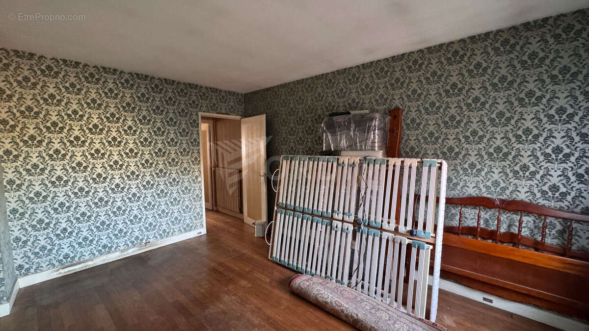 Maison à COSNE-COURS-SUR-LOIRE