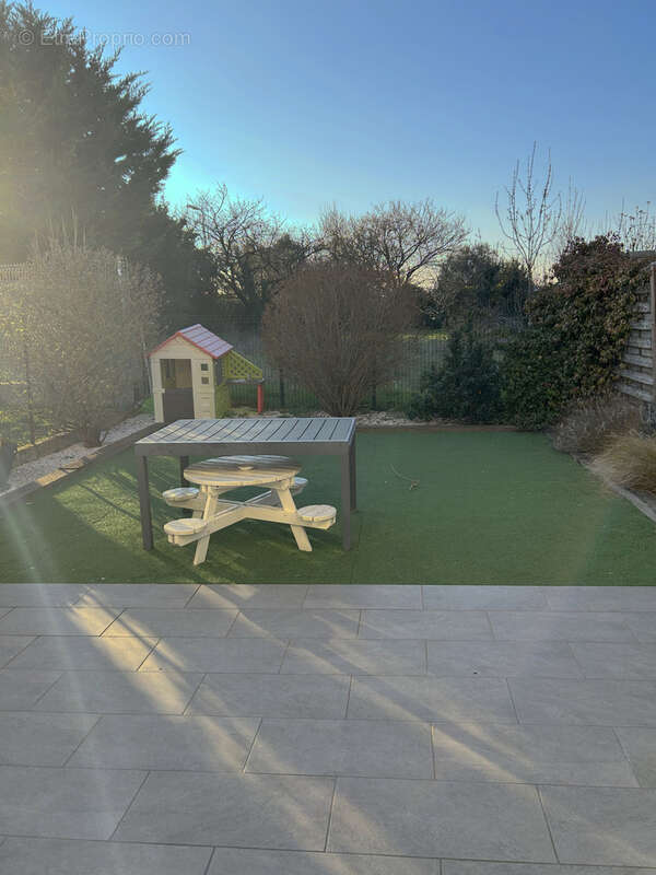 Maison à SAINTE-SOULLE