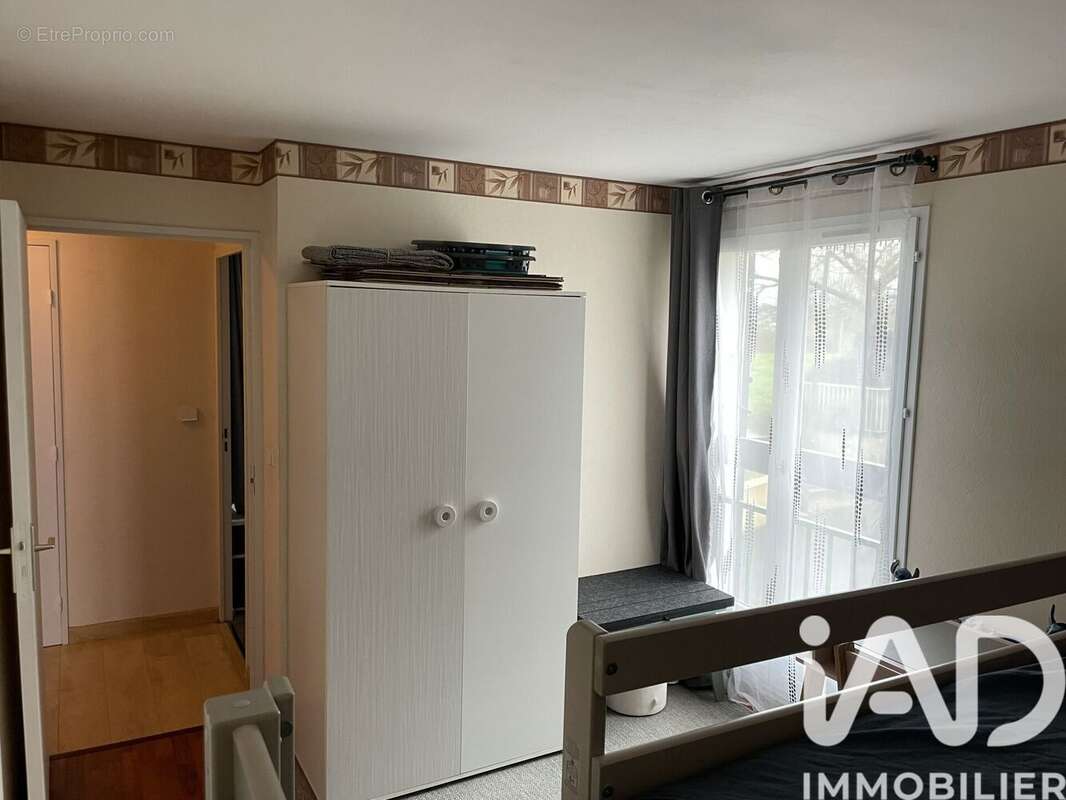 Photo 8 - Appartement à SAVIGNY-LE-TEMPLE