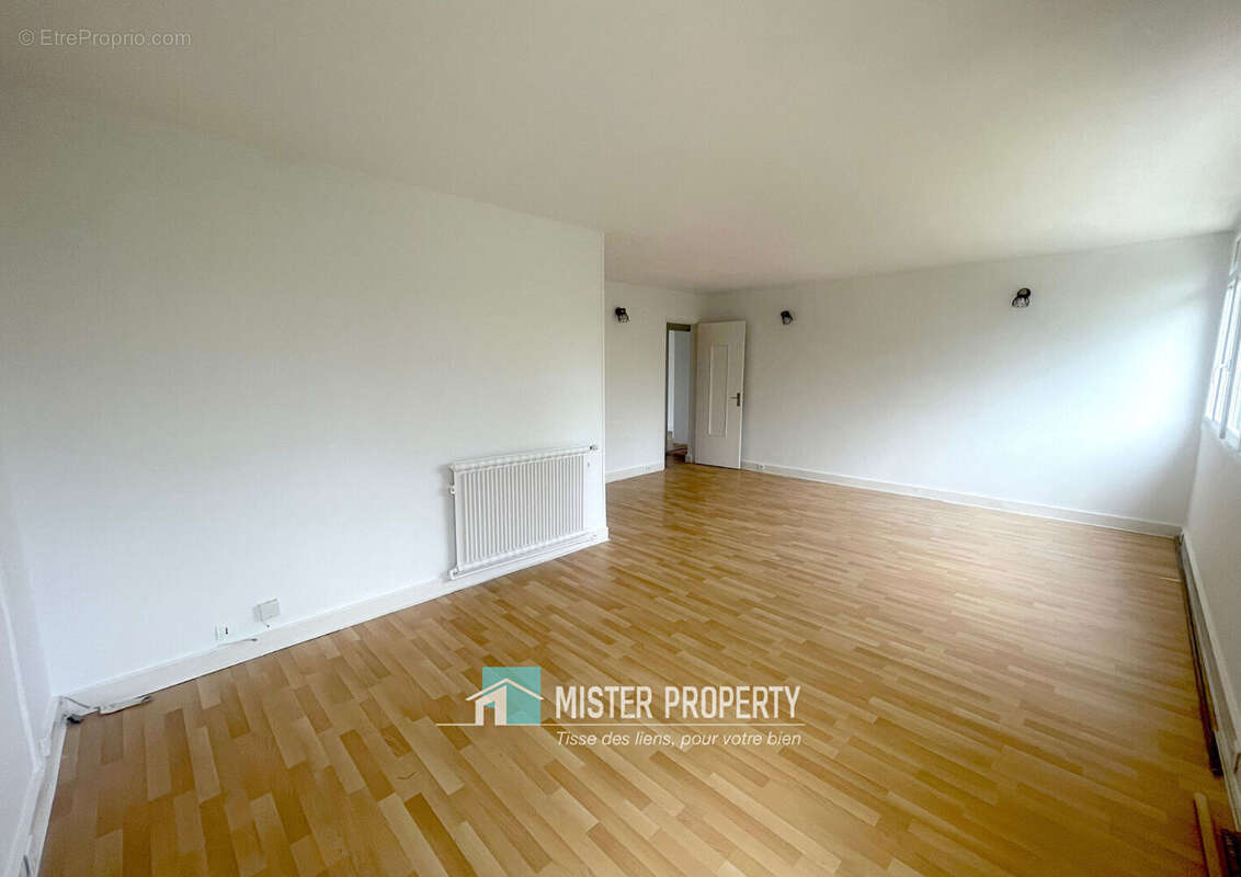 Appartement à MAISONS-LAFFITTE