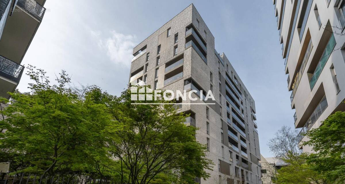 Appartement à SAINT-OUEN