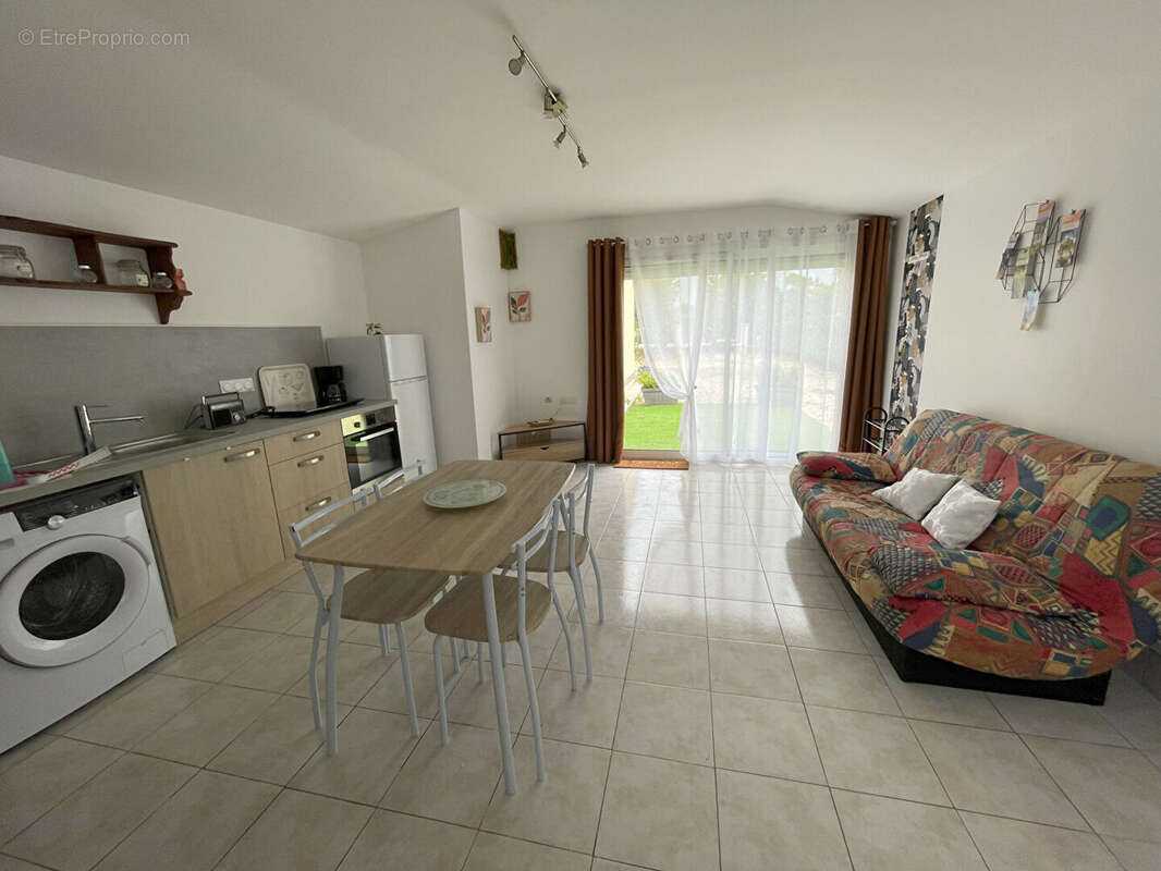 Maison à LAMONZIE-SAINT-MARTIN