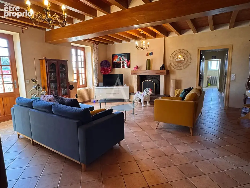 Maison a chambres a vendre - proche chabris - photo 2