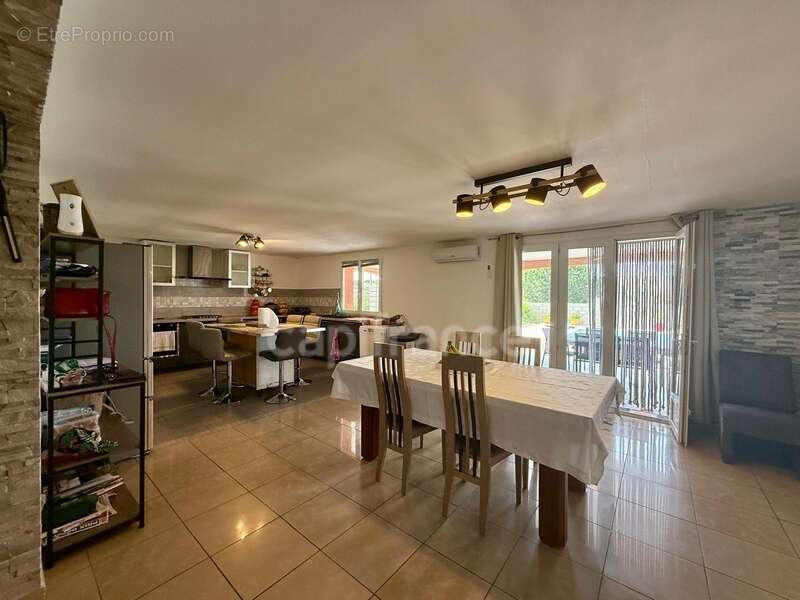 Villa à PEYRIAC MINERVOIS de 135 m2 environ, 3 chambres, piscine, garage  terrain 885m2 - photo 5