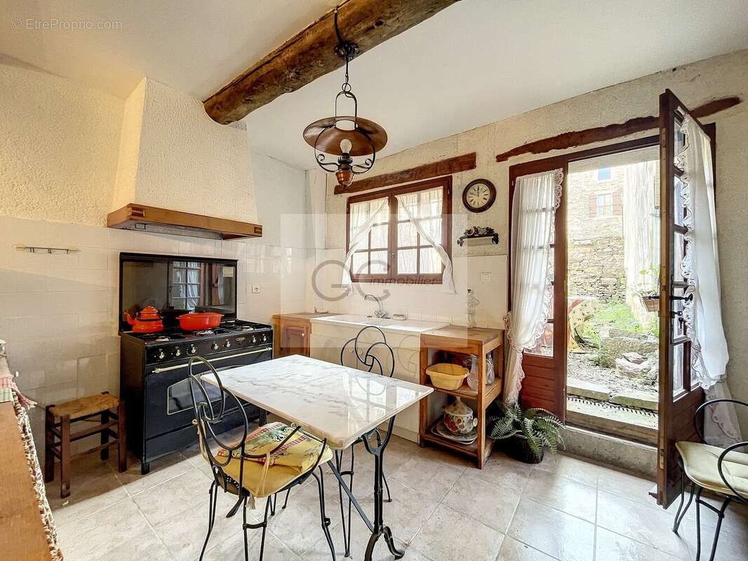 Maison à CESSENON-SUR-ORB