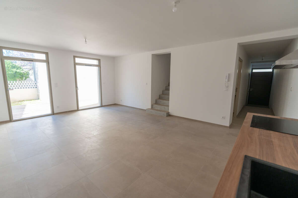 Maison à NIMES