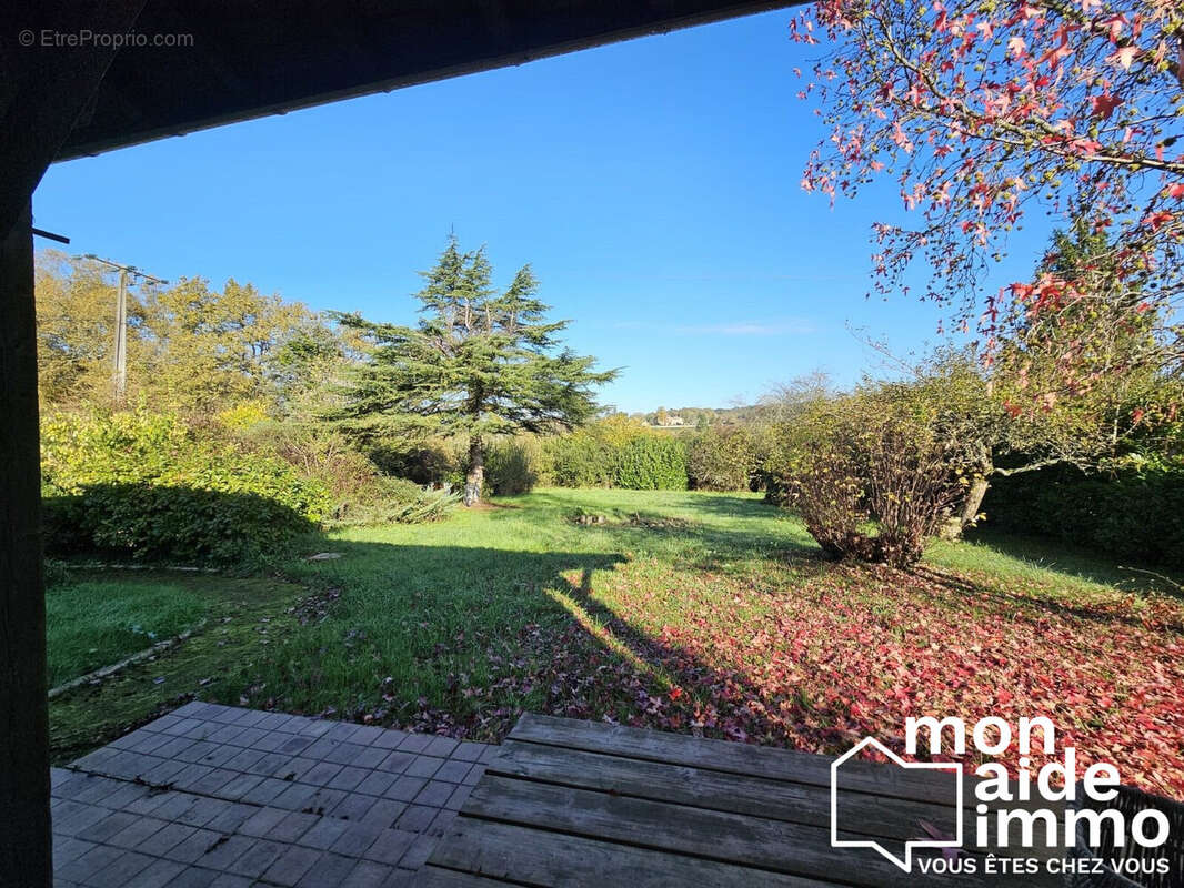 Maison à FARGUES-SAINT-HILAIRE