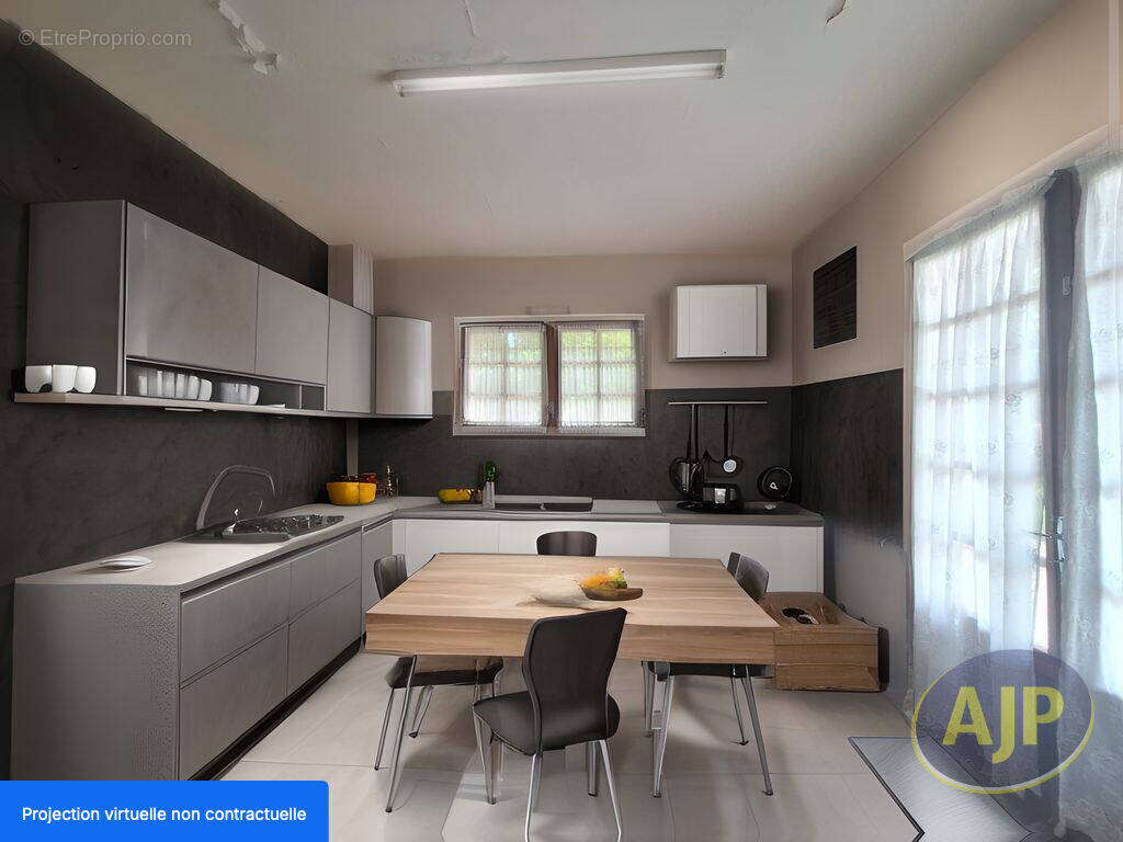 Maison à LA LANDE-DE-FRONSAC