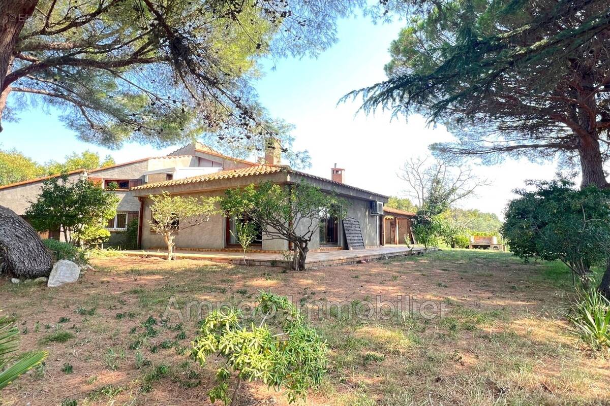 Maison à ELNE