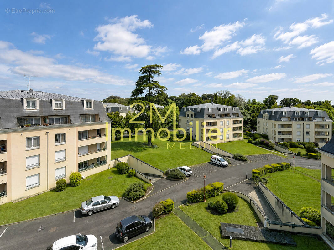 Appartement à DAMMARIE-LES-LYS