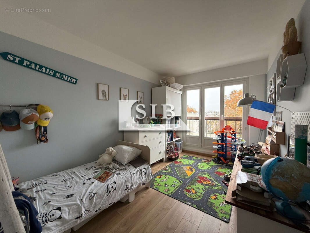 Appartement à CHILLY-MAZARIN