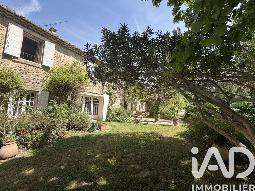 Photo 3 - Maison à LAMANON
