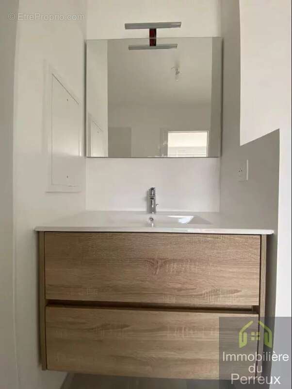 Appartement à LE PERREUX-SUR-MARNE