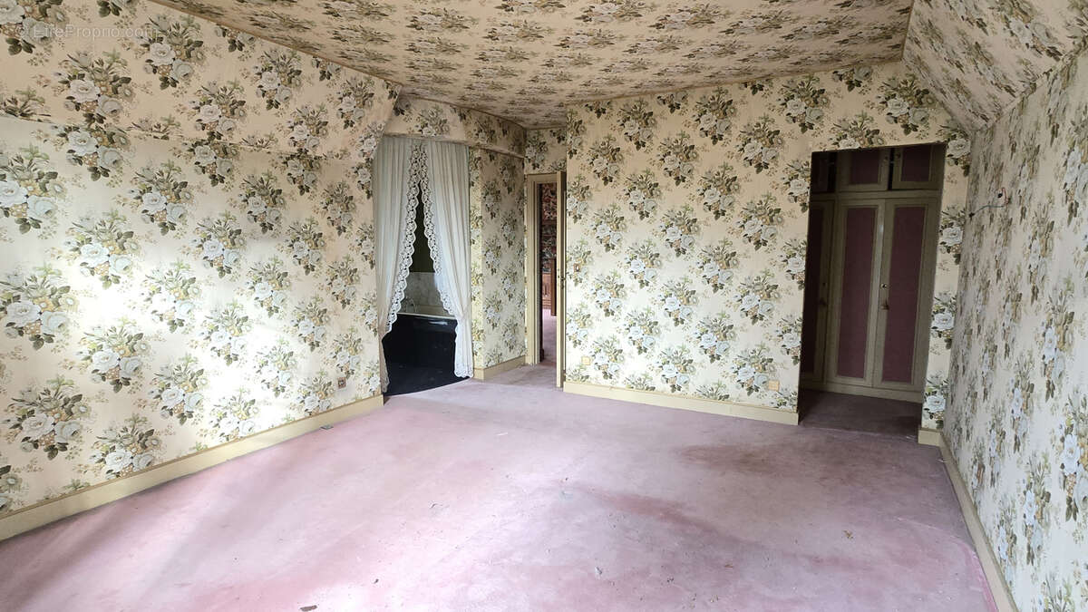 Maison à MARCOUSSIS