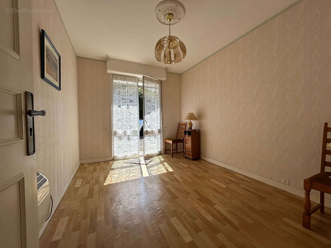 Maison à SAINT-EVARZEC