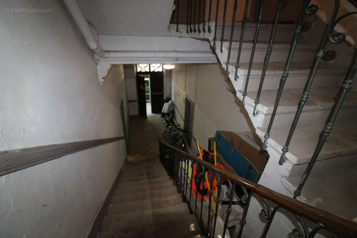 Appartement à SAINT-PAUL-LE-JEUNE