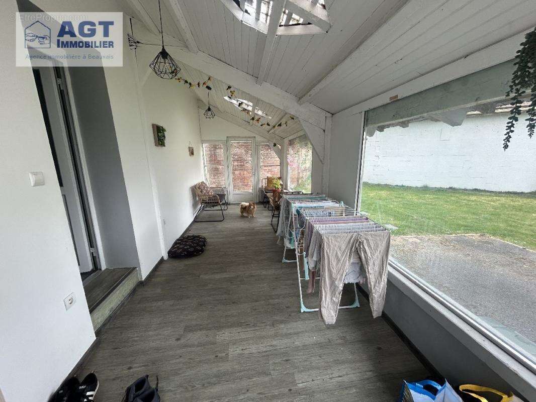 Maison à SAINT-OMER-EN-CHAUSSEE