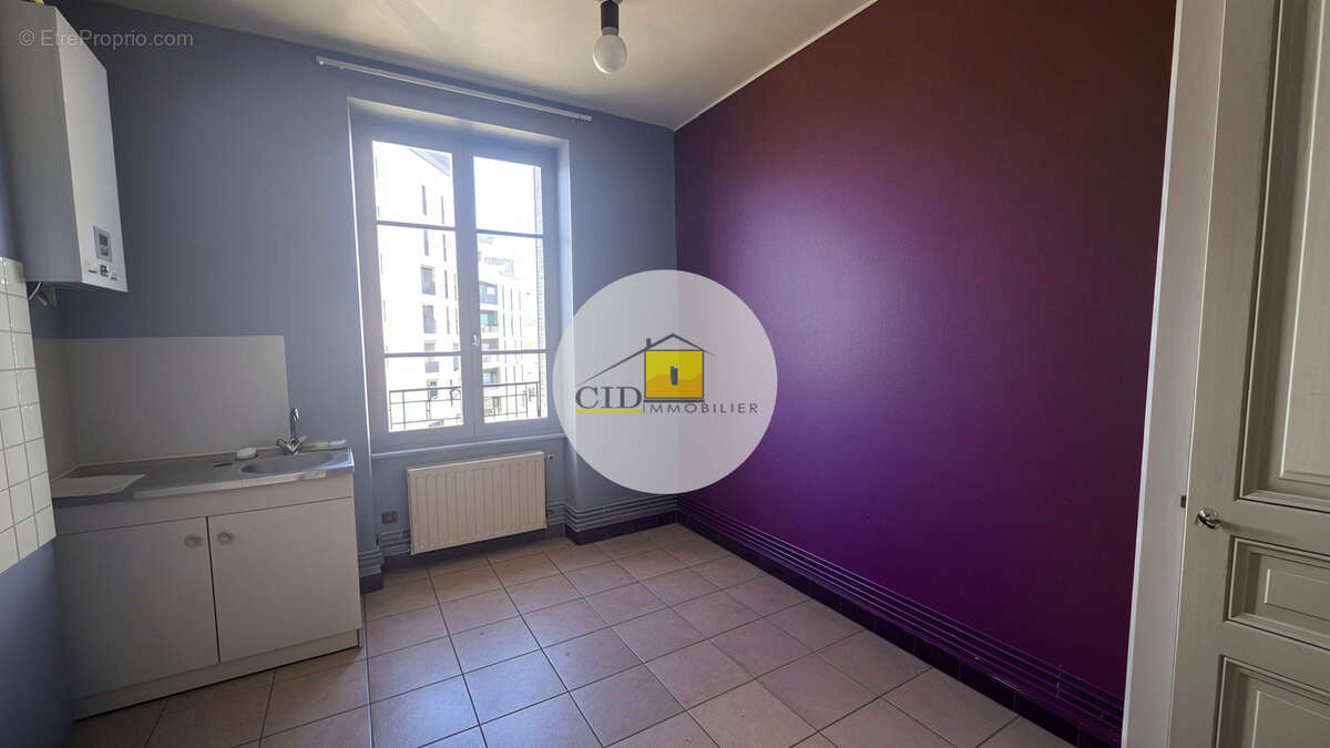 Appartement à LYON-8E