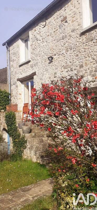 Photo 1 - Maison à DANNEMOIS