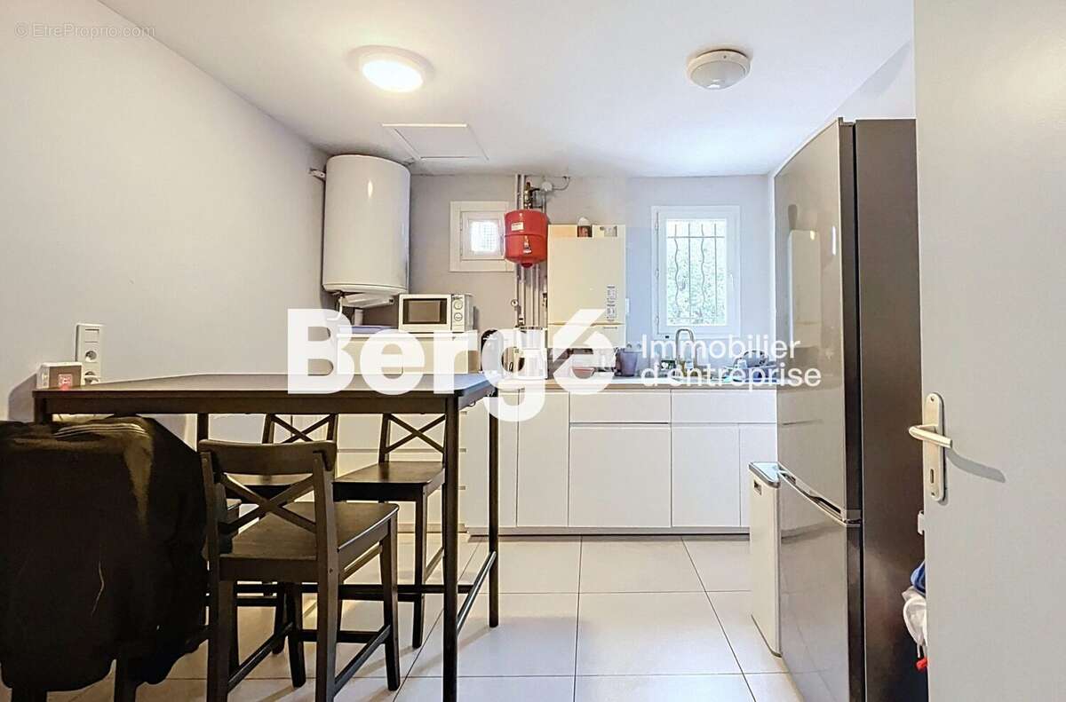 Commerce à DRAGUIGNAN