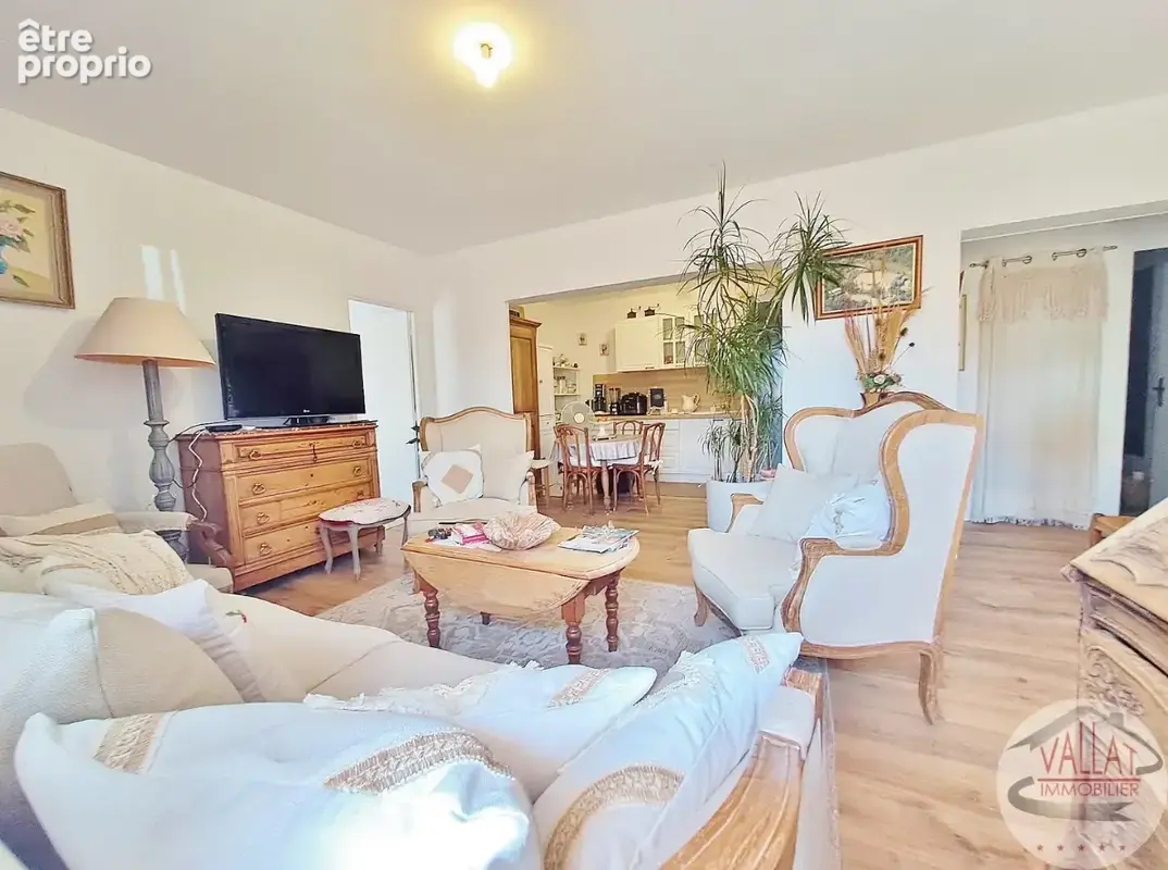 Agde   appartement t3 avec grande terrasse - photo 4