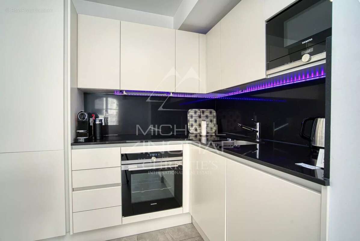 Appartement à SAINT-TROPEZ