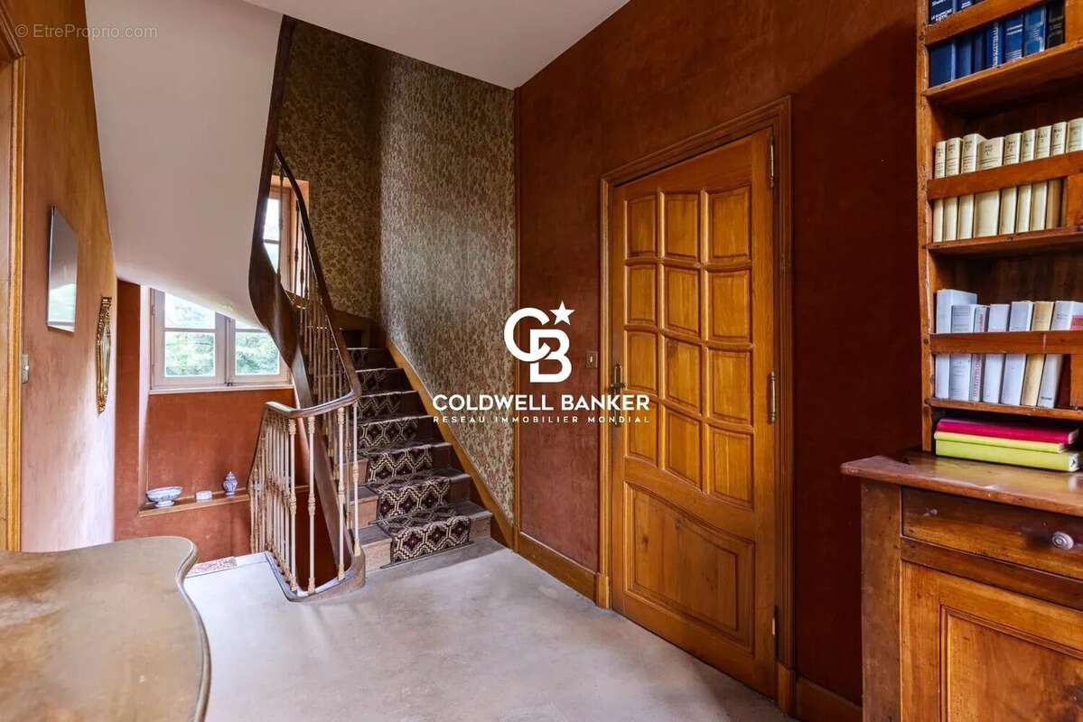 Maison à SAINTE-LUCE-SUR-LOIRE