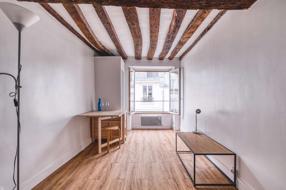 Appartement 16 m² à Paris-7e  - photo 2
