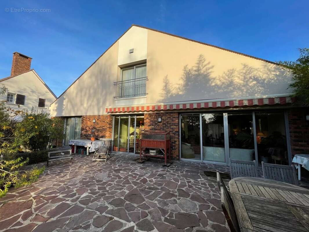 Maison à SUCY-EN-BRIE