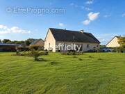 Maison à JOGANVILLE