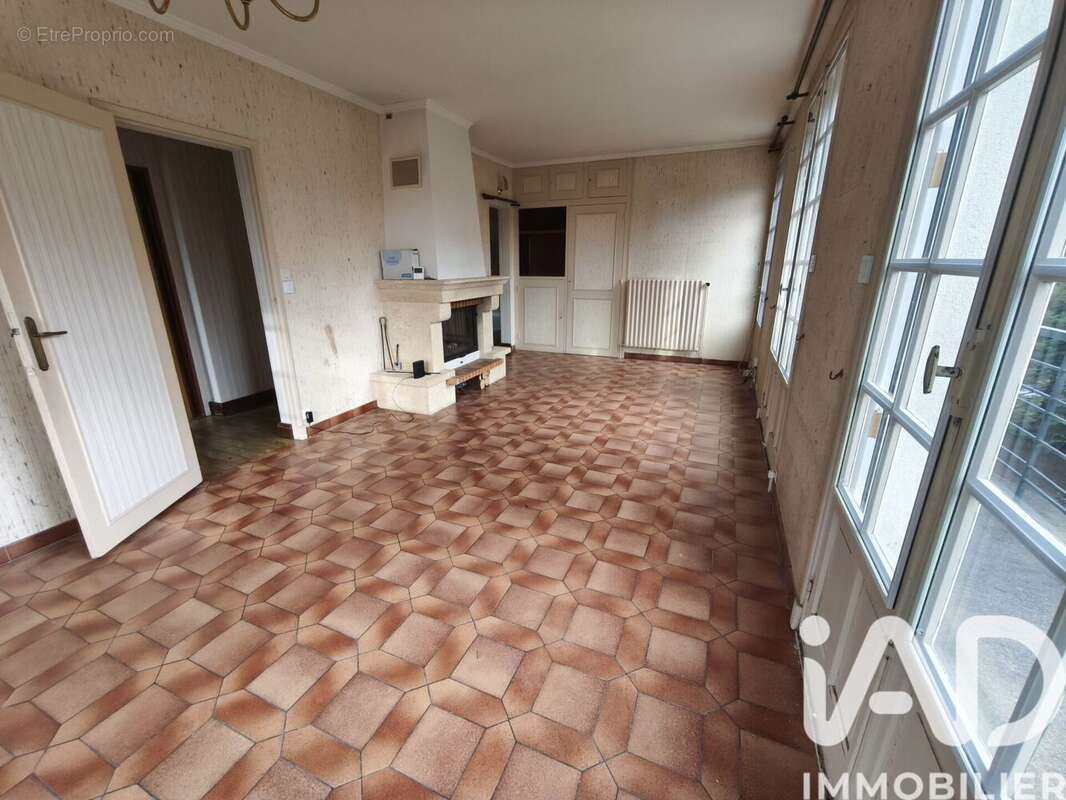 Photo 4 - Maison à VOUVRAY