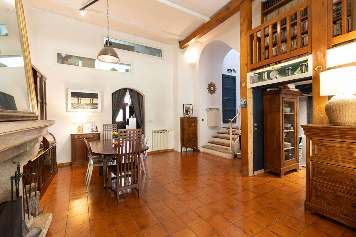 Maison à MARSEILLE-4E