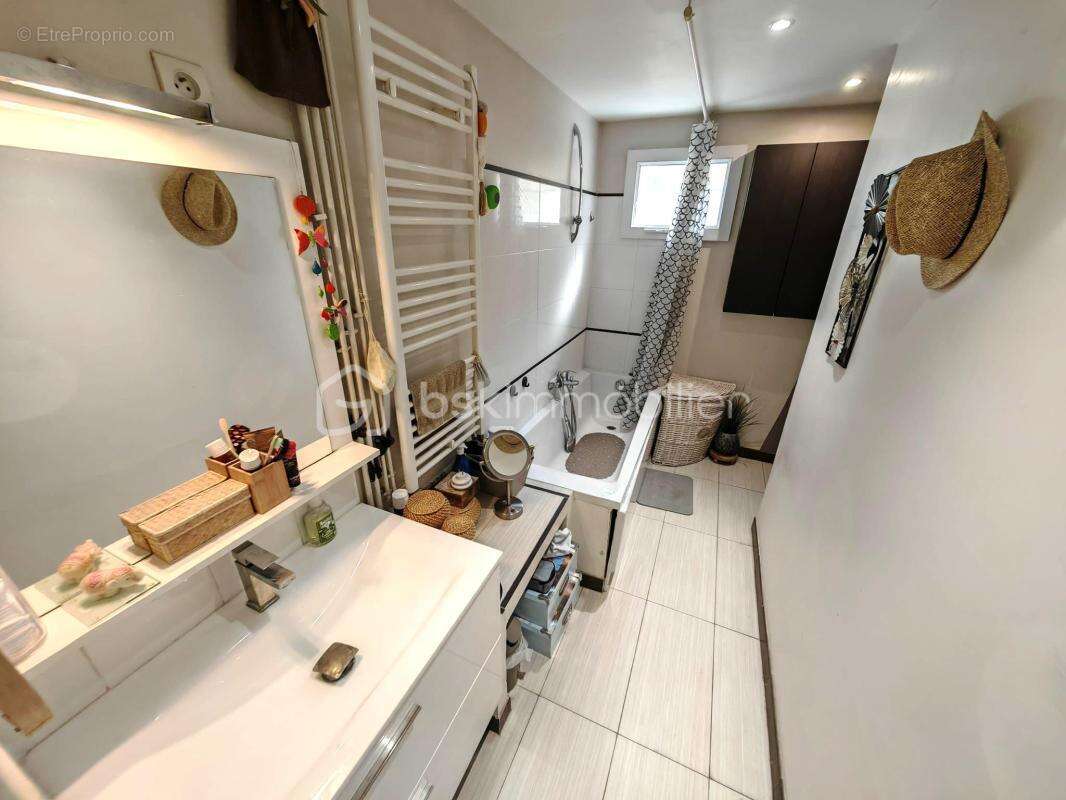 Maison à BOIS-LE-ROI