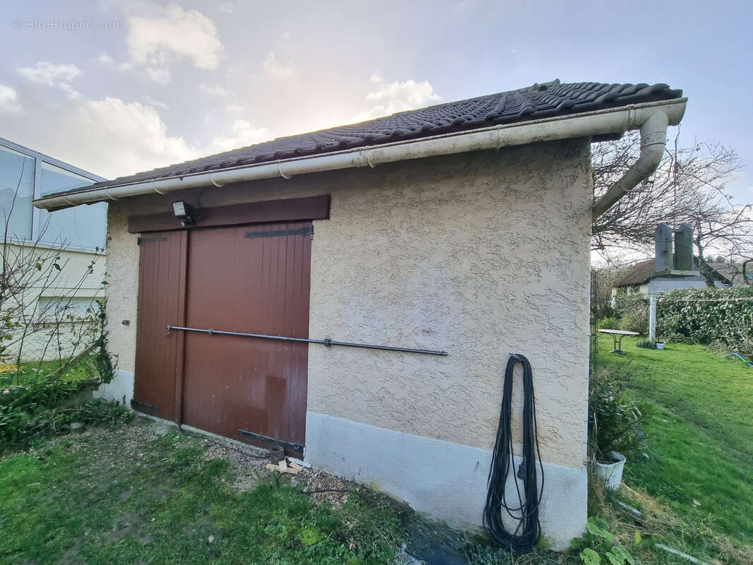 Maison à EZY-SUR-EURE