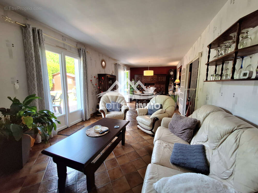 Maison à RUITZ