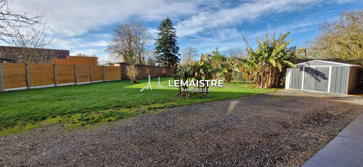 Maison à CANY-BARVILLE