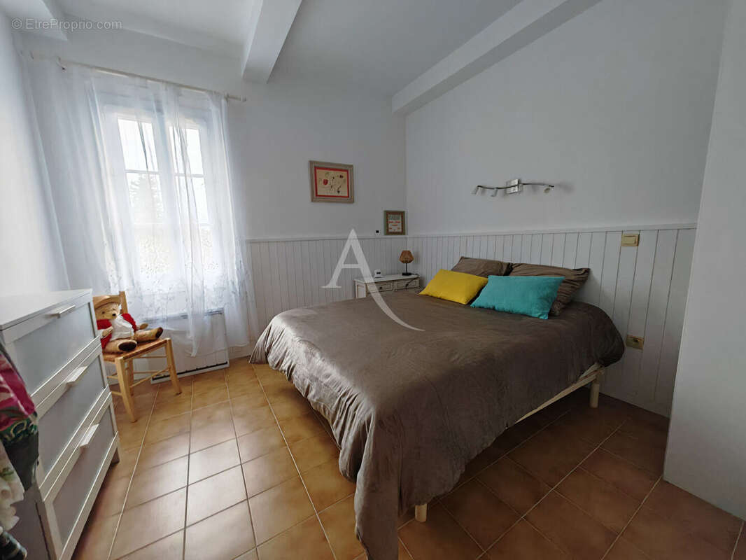 Maison à CARQUEIRANNE