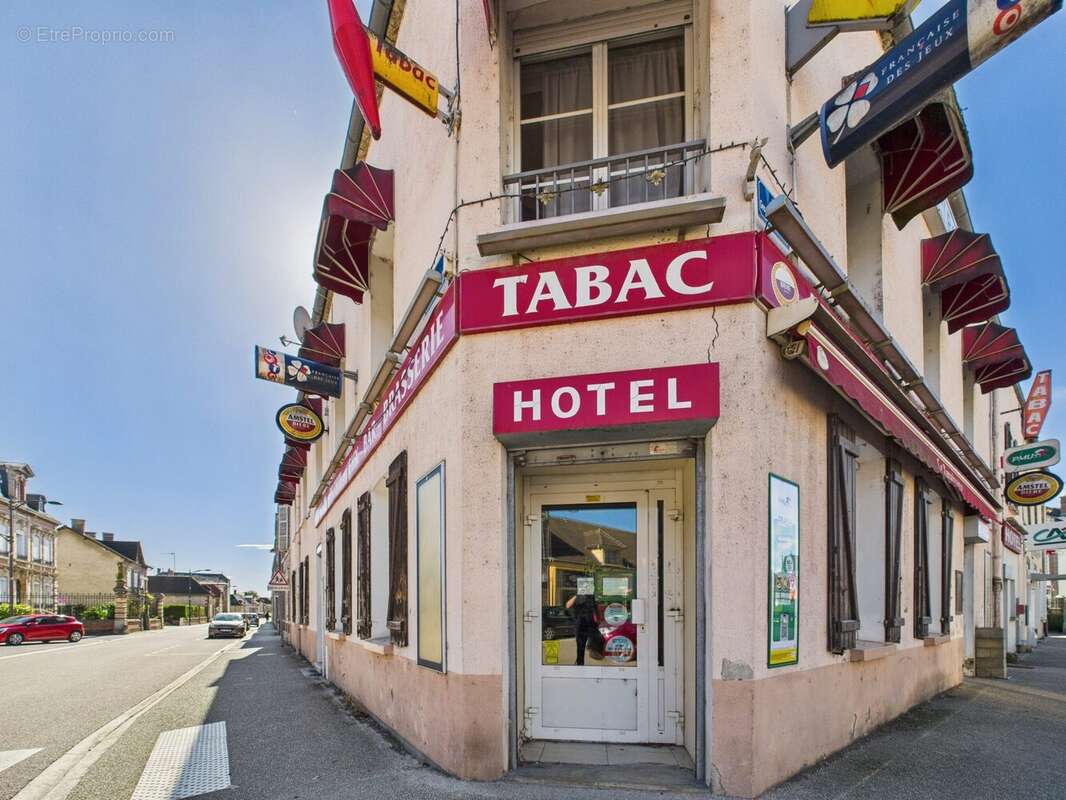 Autre à MARIGNY-LE-CHATEL