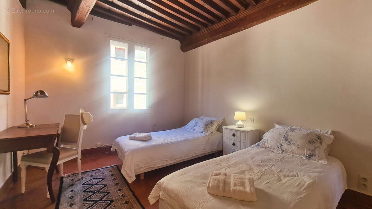 Appartement à UZES