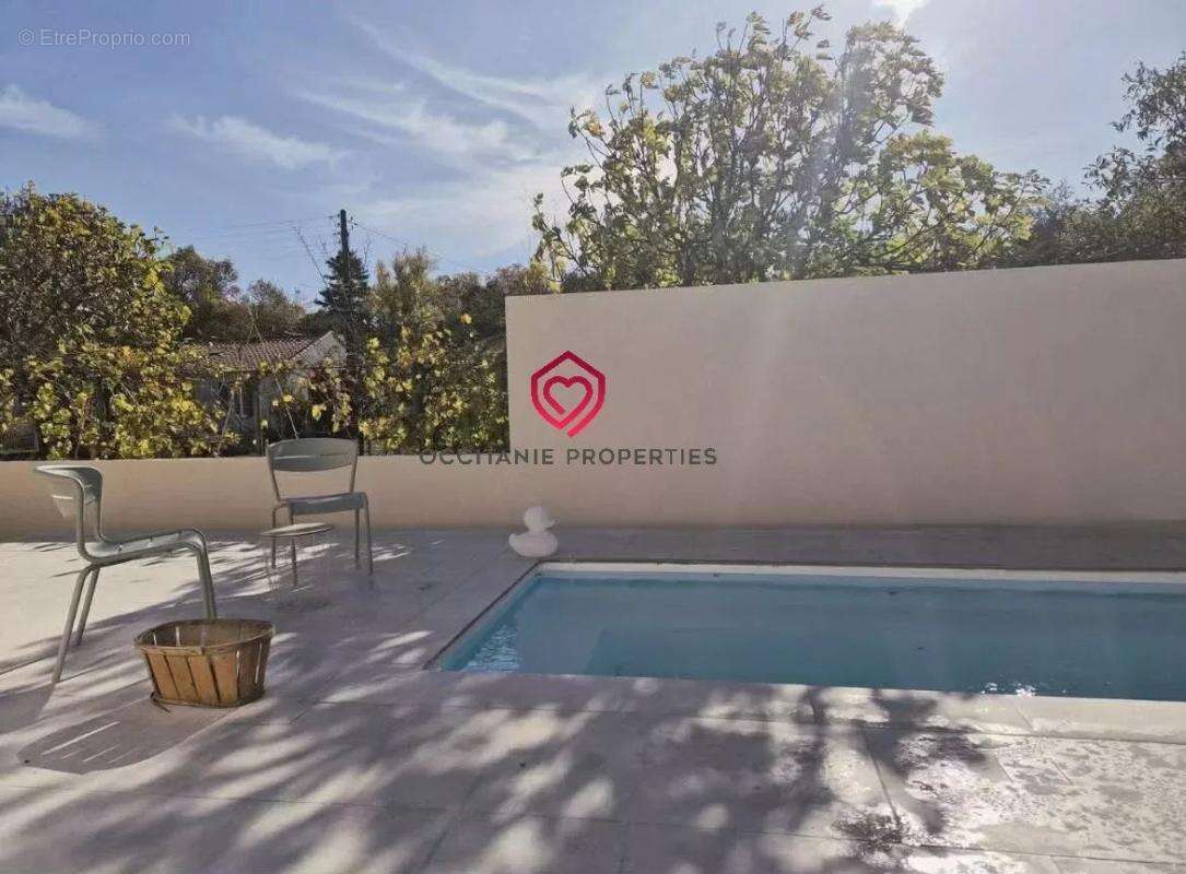 Maison à BELVEZE-DU-RAZES